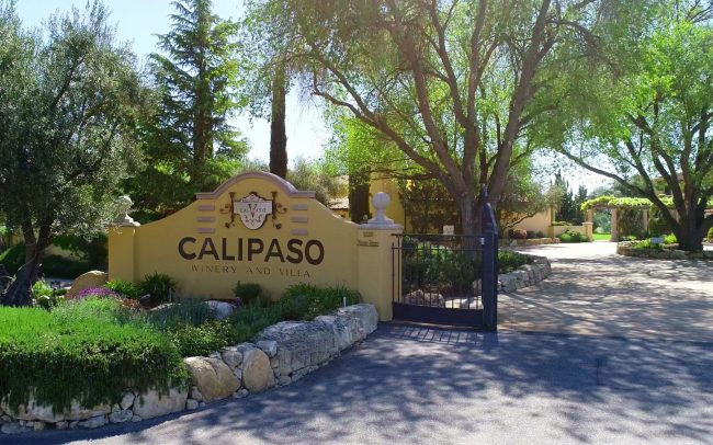 CaliPaso Winery and Villa entrance sign and gate
